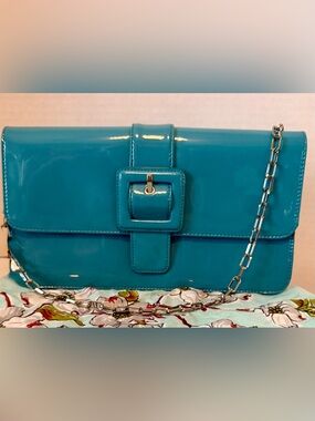 Y2K LOFT Turquoise Patent Leather Clutch with Chain Strap